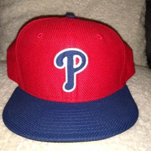 Philadelphia Phillies Fitted Hat New Era